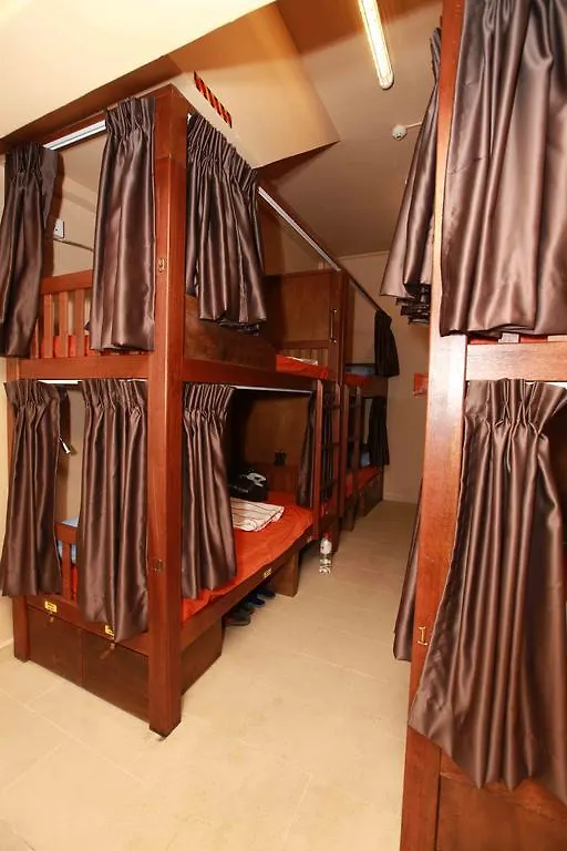 60S Hostel Singapura